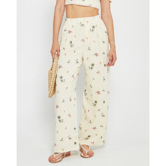 Kourt Pants - Kourt Sheri Cream Floral Embroidered High Waist Wide Leg Pants Size 2